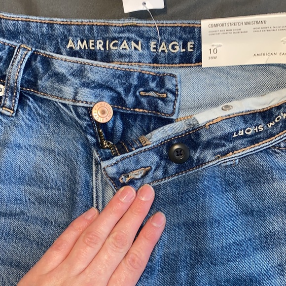 American Eagle Highest Rise Mom Shorts - Picture 3 of 8